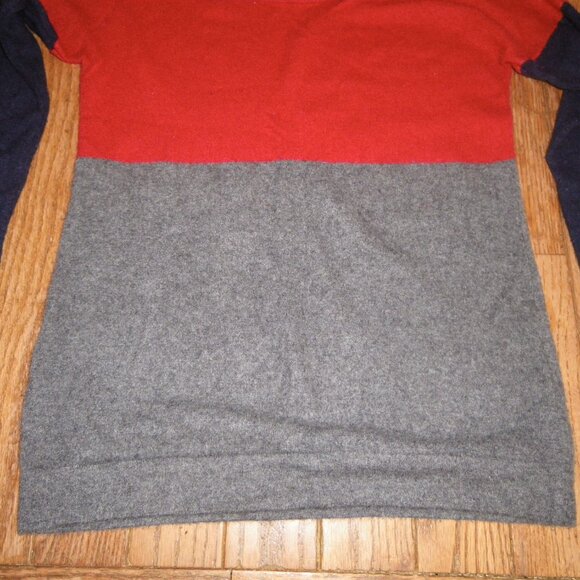 Women's 100% Cashmere Sweater - Picture 3 of 3